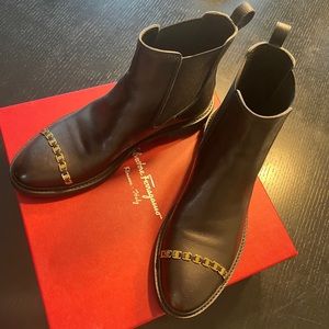 Salvatore Ferragamo Lario boots